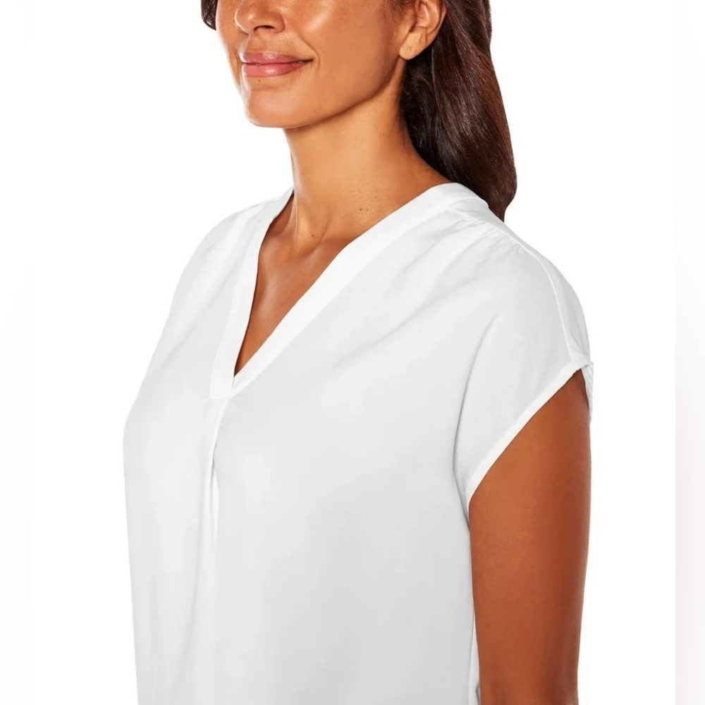 Banana Republic Women's V-Neck Casual Top, White, XXL - Picture 4 of 9